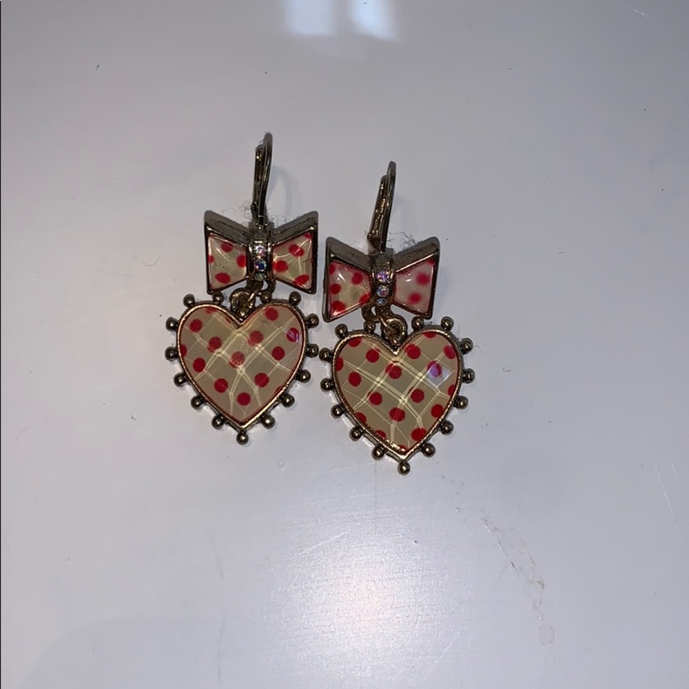 Betsy Johnson Heart Earrings
